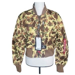 Alpha Industries Camo L-2B CROPPED GEN II BOMBER JACKET Medium NWT